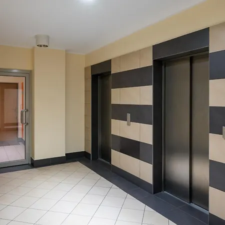 شقة Wola Radziwie Homely