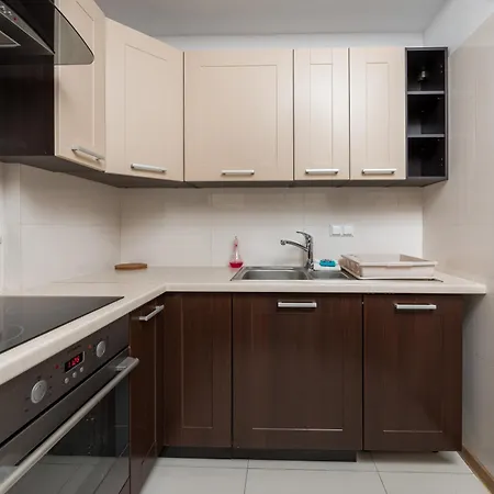 Wola Radziwie Homely * Varšava