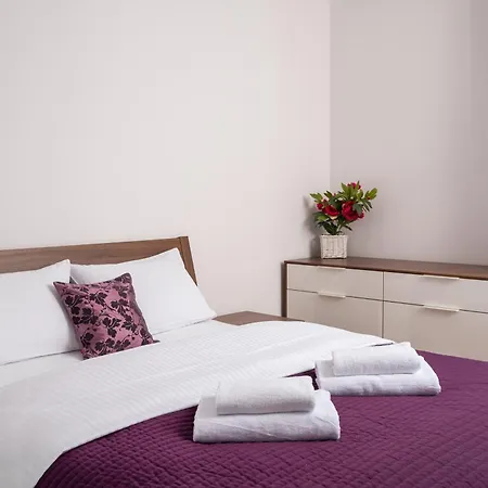 Wola Radziwie Homely Apartmán *